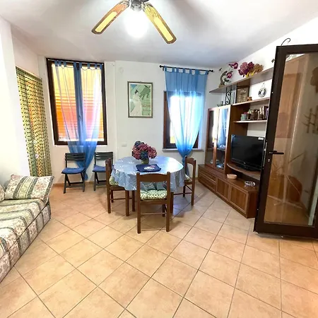 La Casa Dei Nodi - *
