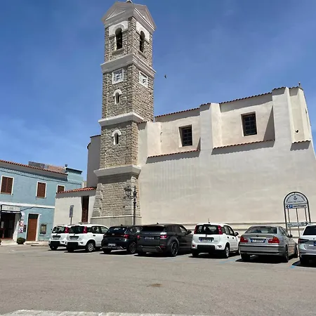La Casa Dei Nodi - *